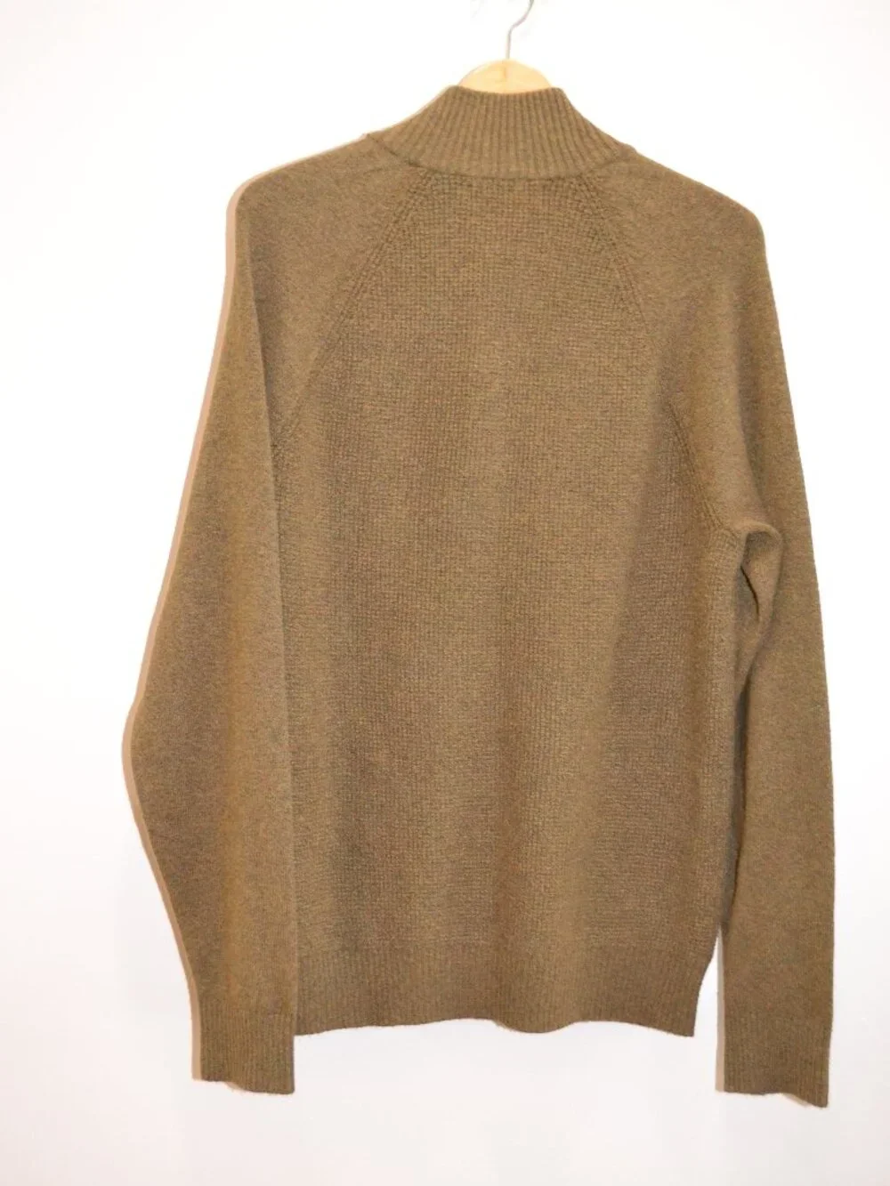 Banana Republic New Heathered Olive green Button Mock neck Men's L sweater